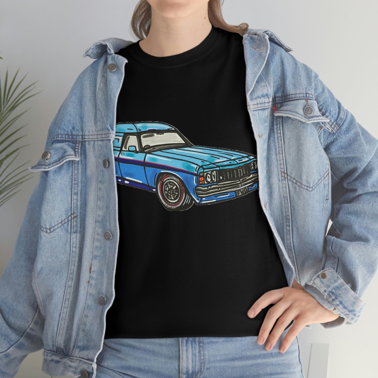 Holden Sandman Panelvan HX 1970's - "The Dave" -  Unisex Heavy Cotton Tee