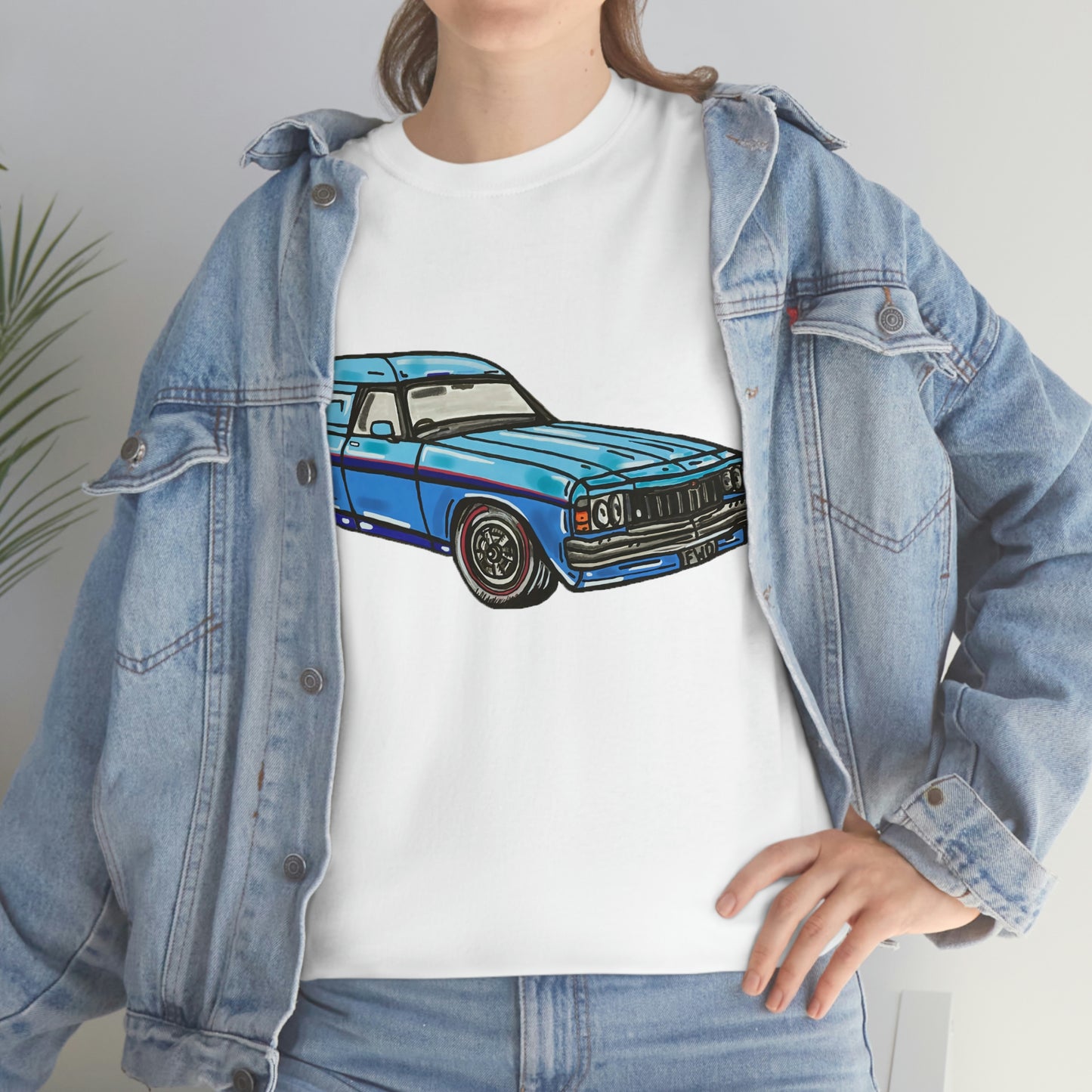 Holden Sandman Panelvan HX 1970's - "The Dave" -  Unisex Heavy Cotton Tee